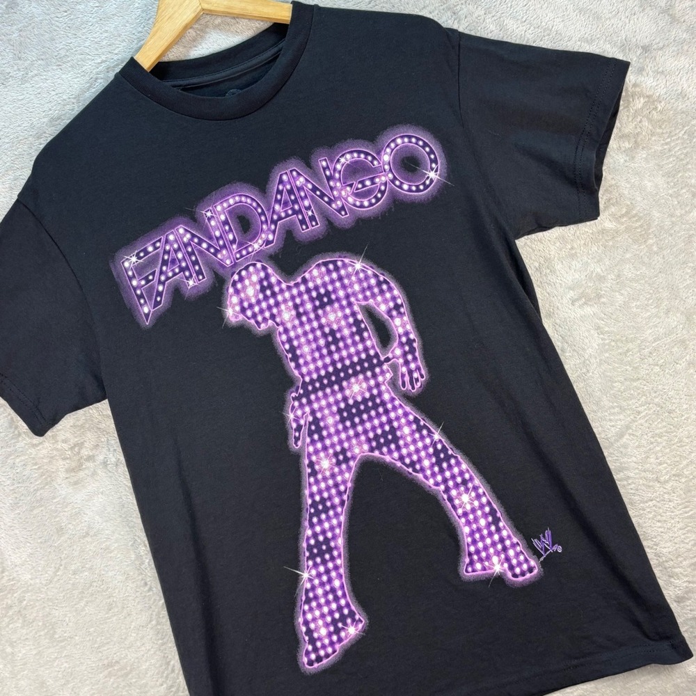 WWE Fandango Men's Graphic T-Shirt Black Purple Lights Wrestler Sz‎ Medium
